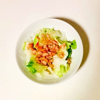 カニカマドレッシングの生野菜サラダ